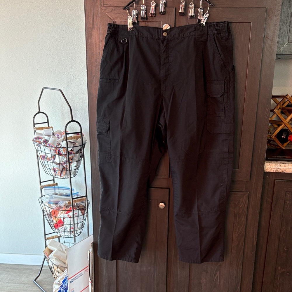 5.11 Tactical Men's Black Cargo Pants